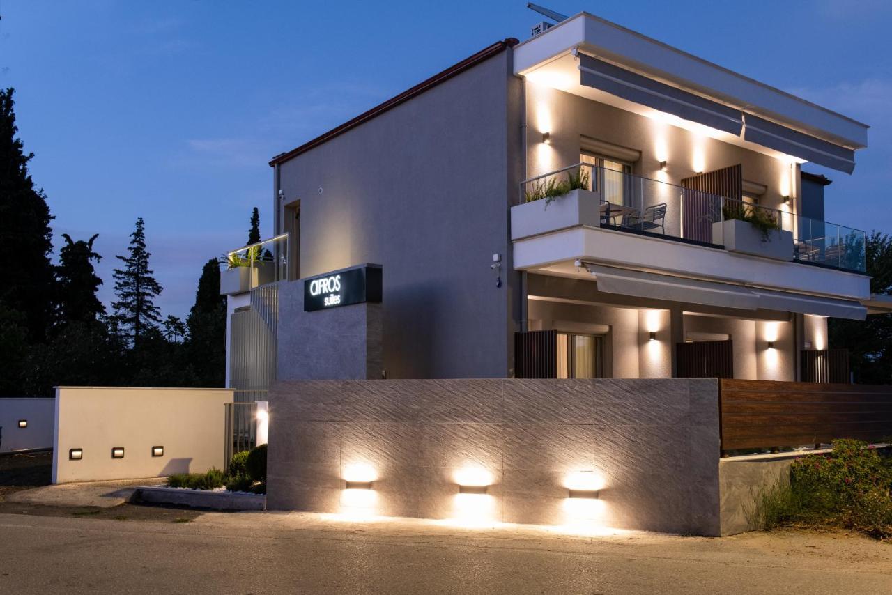 Afros Suites Olympiada Ngoại thất bức ảnh